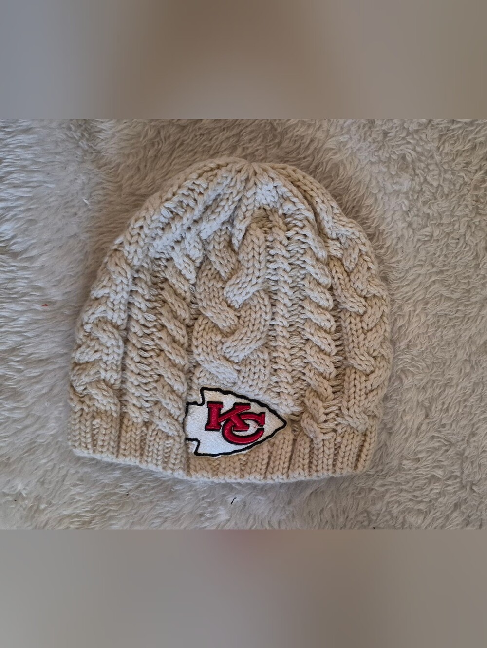 Cream And red  Cable Knit Beanies